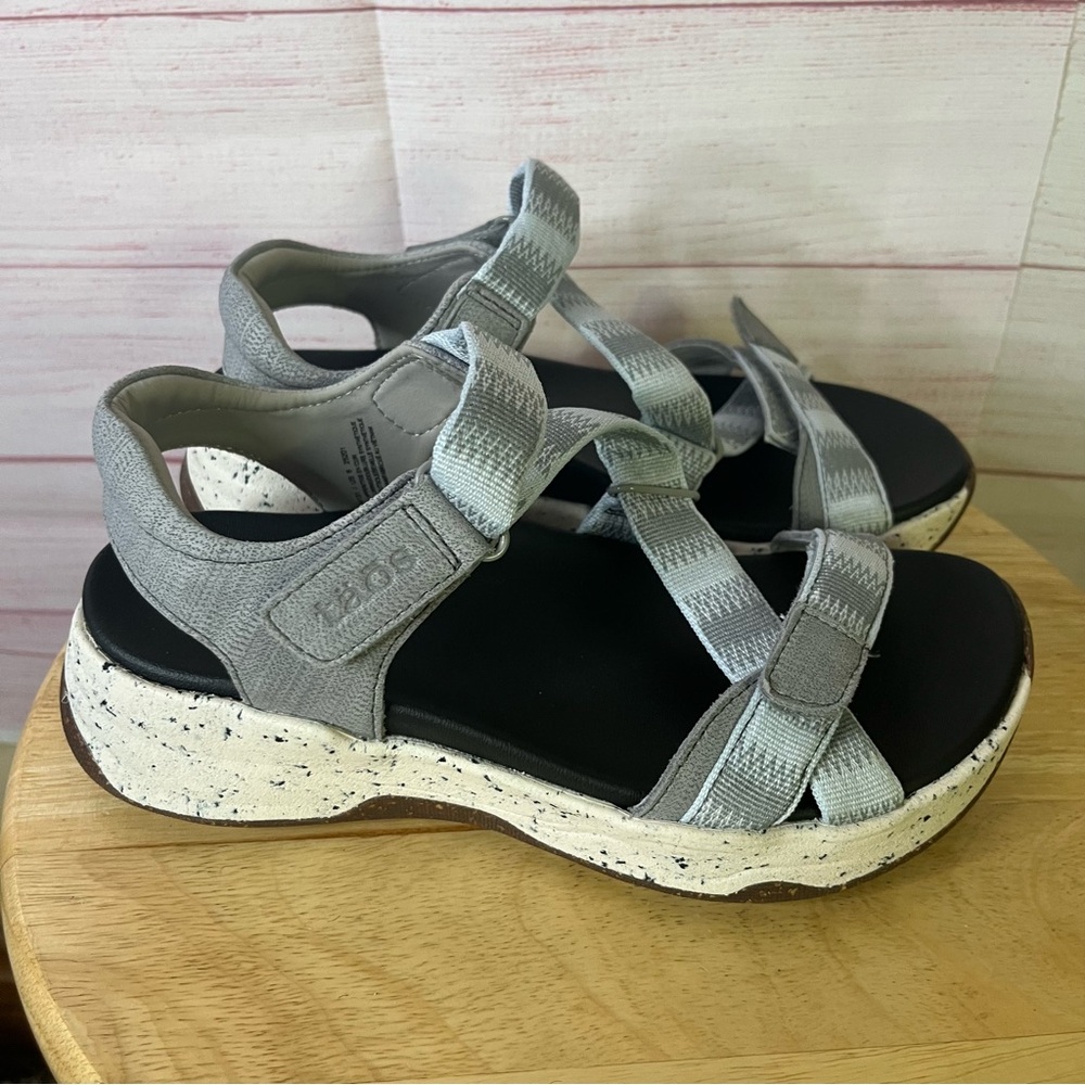 Taos Footwear Super Z Sandals Size 6 - Picture 9 of 11